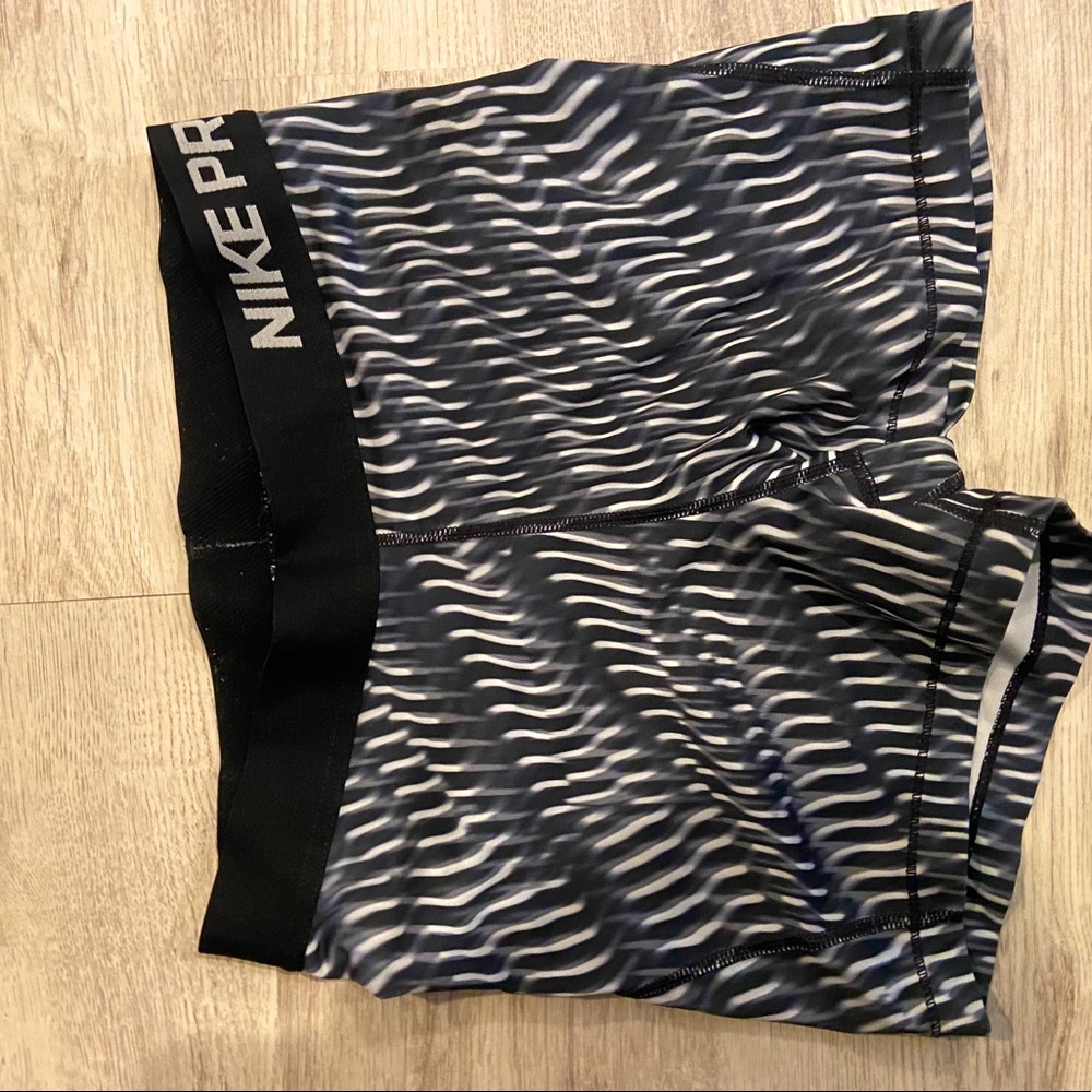 nike spandex